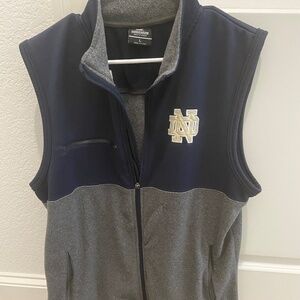 Notre Dame, men’s vest, size Large (L)